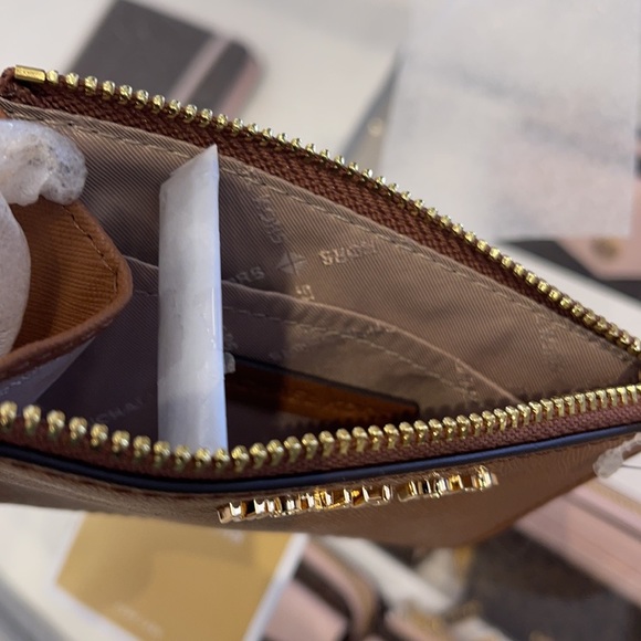 Michael Kors Jet Set Travel Small Leather Top Zip Coin Pouch With ID - Picture 12 of 16